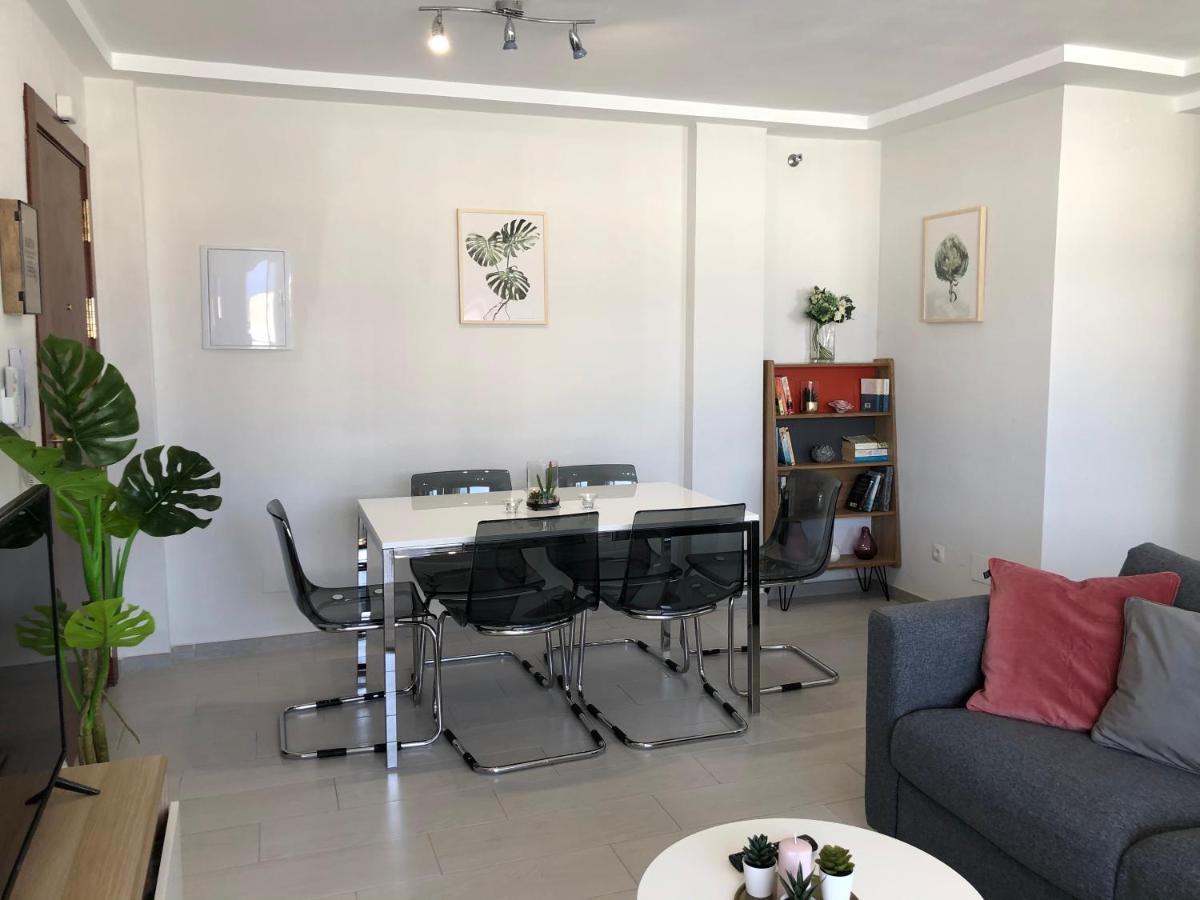 Victoria Luxury Beachfront Apartment In Benalmadena Costa Exteriér fotografie