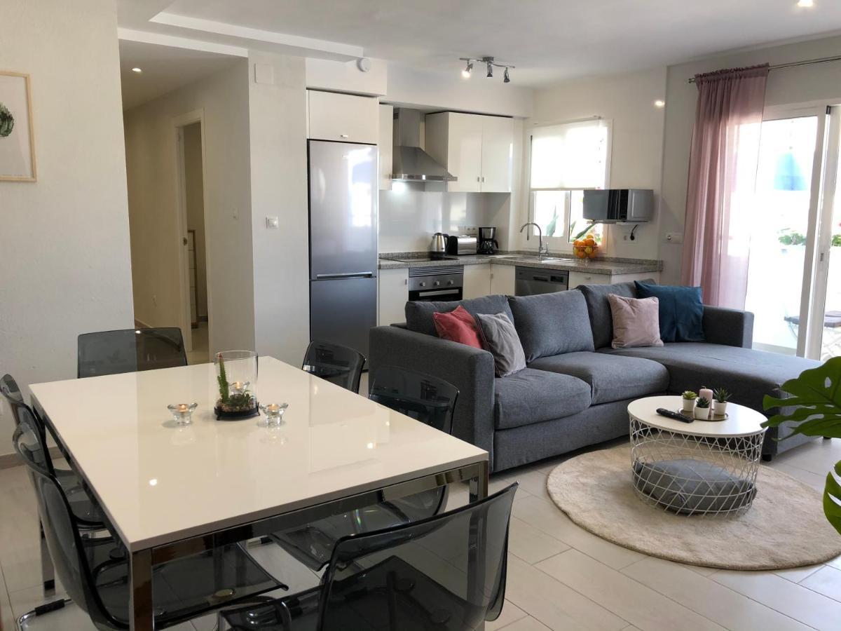 Victoria Luxury Beachfront Apartment In Benalmadena Costa Exteriér fotografie