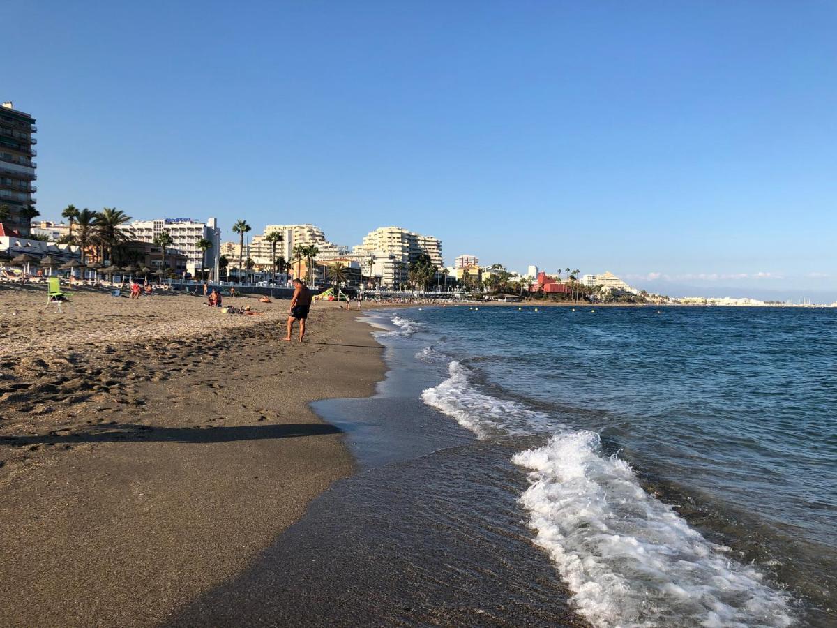 Victoria Luxury Beachfront Apartment In Benalmadena Costa Exteriér fotografie