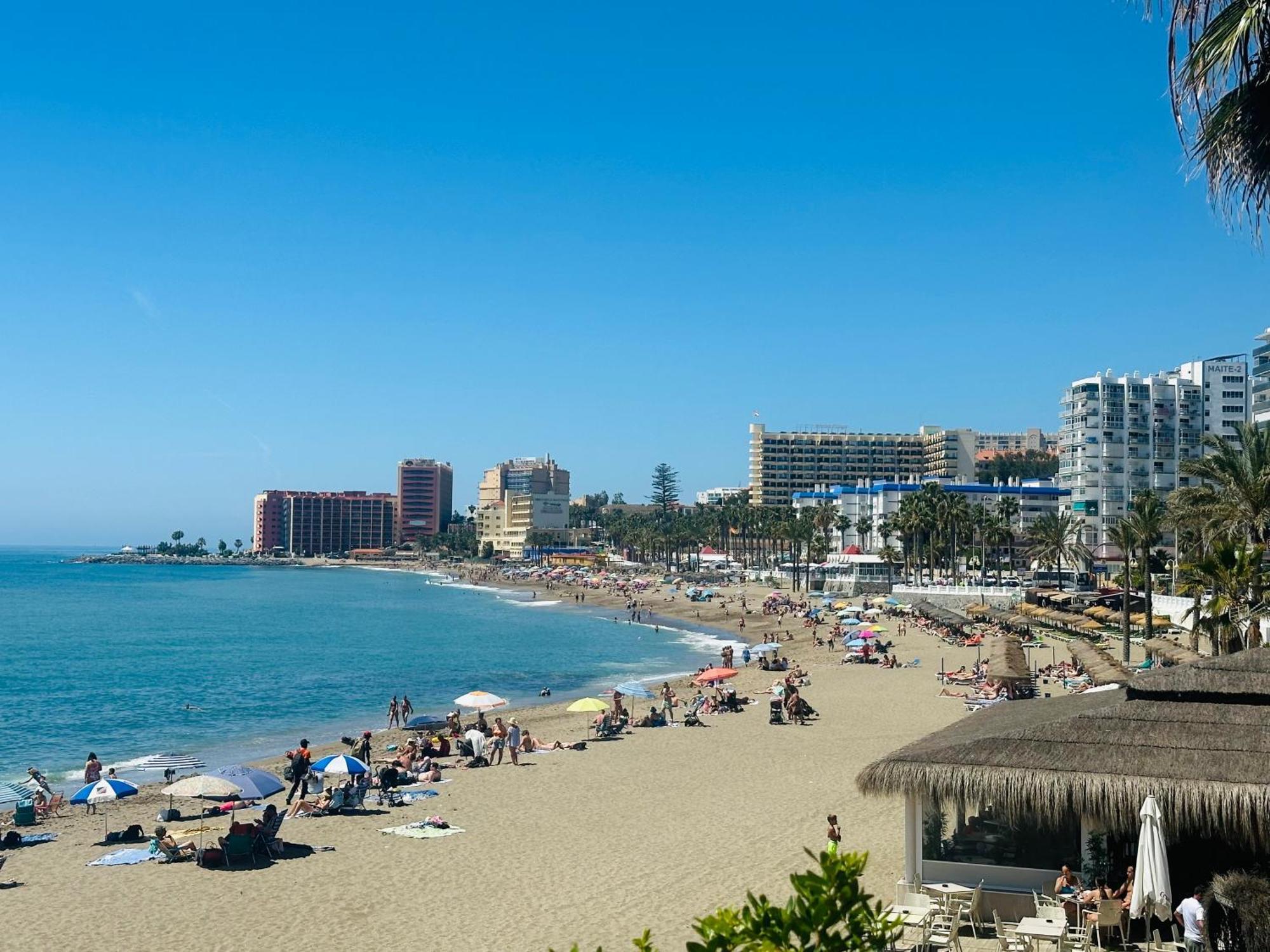 Victoria Luxury Beachfront Apartment In Benalmadena Costa Exteriér fotografie